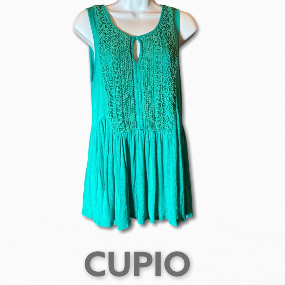 Cupio Ruffle Crochet Front Camisole Tank Top SM